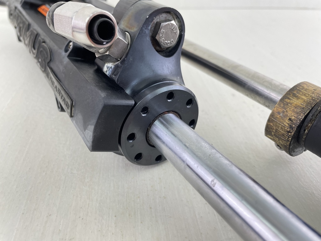 Seastar EC5310 Optimus Outboard Smart Hydraulic Steering Cylinder Ram With Sensor