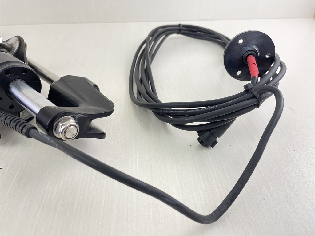 Seastar EC5310 Optimus Outboard Smart Hydraulic Steering Cylinder Ram With Sensor