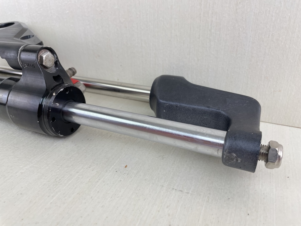 SeaStar Front Mount Outboard Hydraulic Steering Cylinder Assembly HC5358