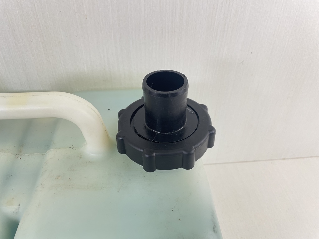 Mercury Optimax Two 2 Stroke Outboard Remote Oil Tank Resevoir 3 Gallon - Used