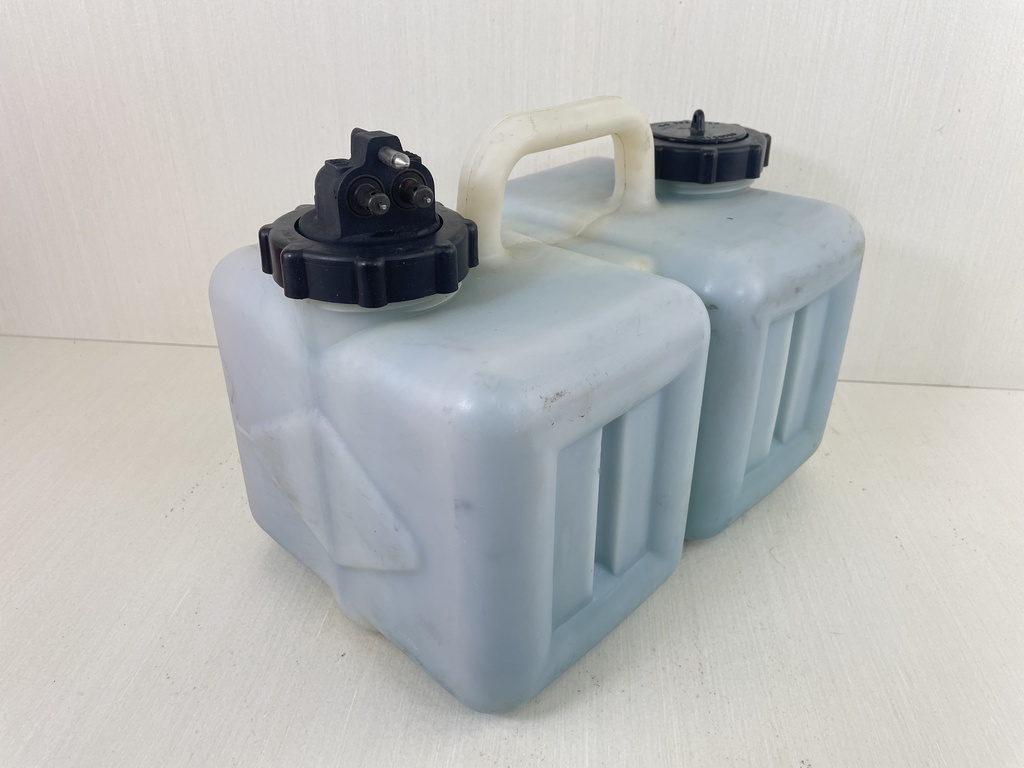 Mercury Optimax Two 2 Stroke Outboard Remote Oil Tank Resevoir 3 Gallon 8742A22