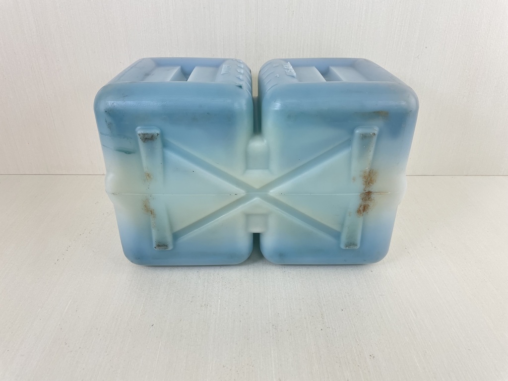 8742A22  Mercury Optimax Two 2 Stroke Outboard Remote Oil Tank Resevoir 3 Gallon