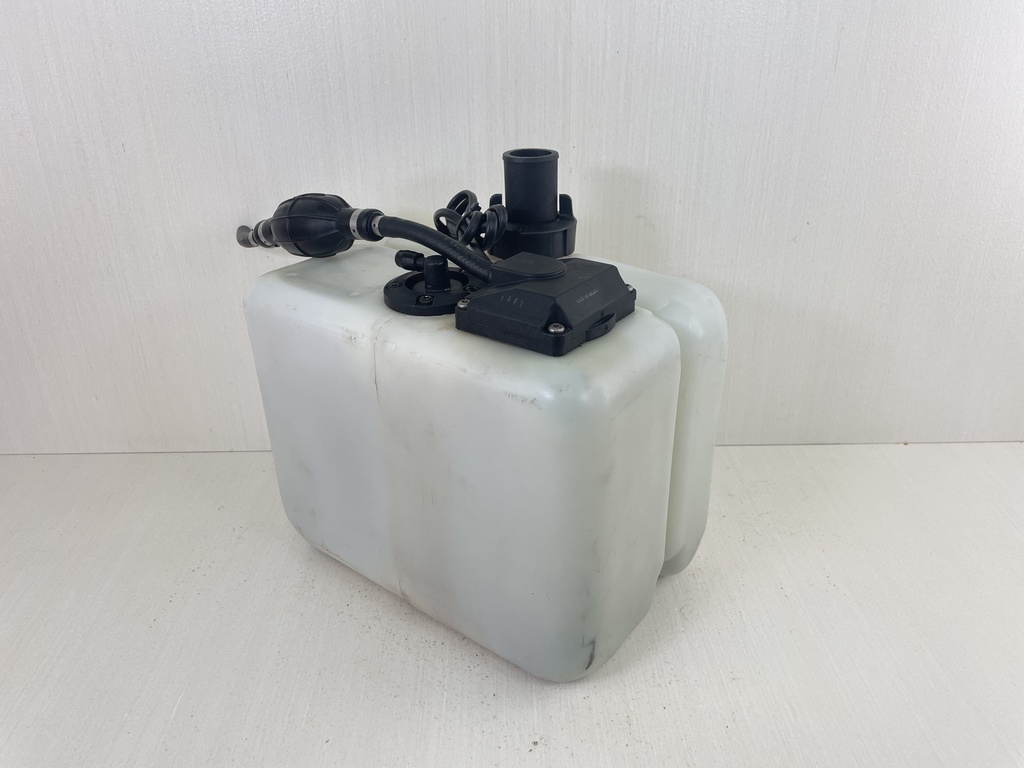 Johnson Evinrude 2 Stroke Outboard Remote Oil Supply Tank 5008613 3 Gallons