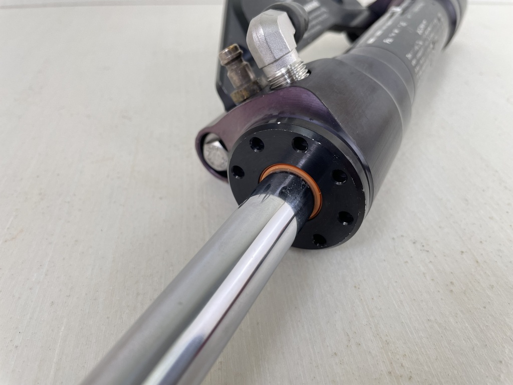 SeaStar Front Mount Outboard Hydraulic Steering Cylinder Assembly HC5345