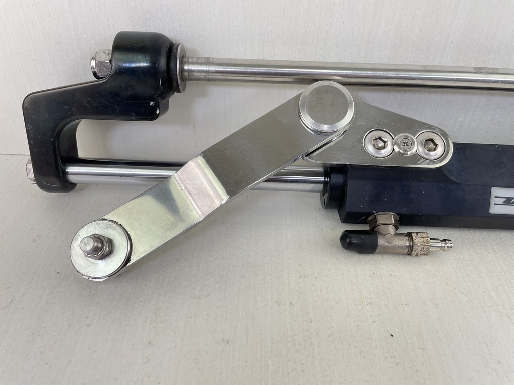 UFlex Outboard Hydraulic Steering Cylinder Ram UC1280BF-2