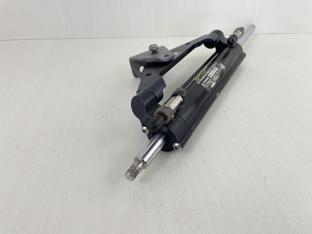 SeaStar HC4645H Outboard Hydraulic Steering Cylinder Assembly Ram
