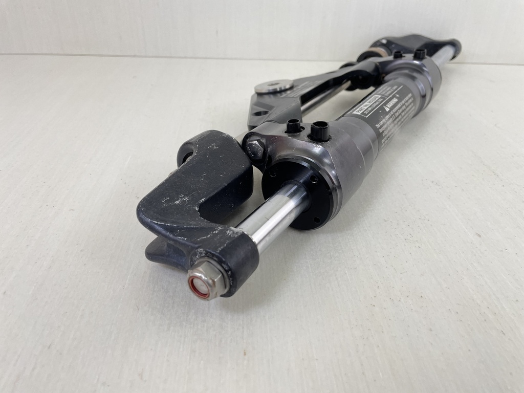 SeaStar Outboard Hydraulic Steering Cylinder Assembly Ram HC5345