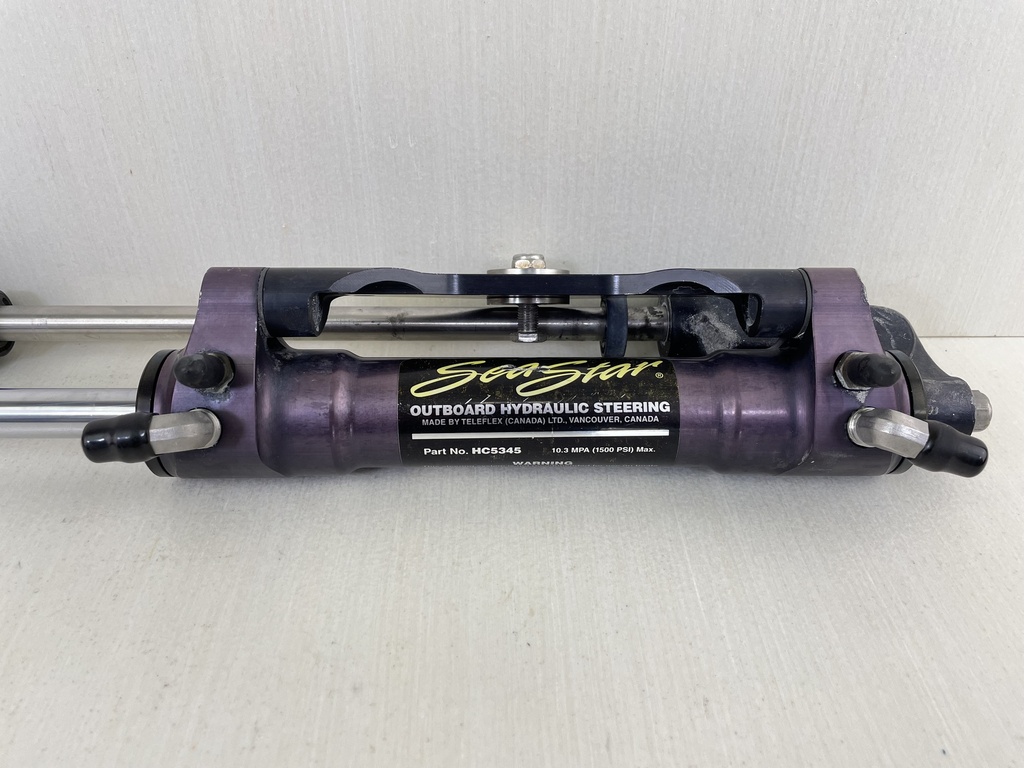 SeaStar Front Mount Outboard Hydraulic Steering Cylinder Assembly Ram HC5345
