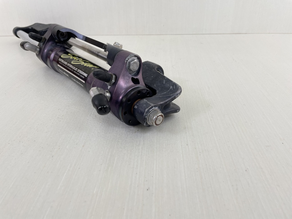 SeaStar Front Mount Outboard Hydraulic Steering Cylinder Assembly Ram HC5345