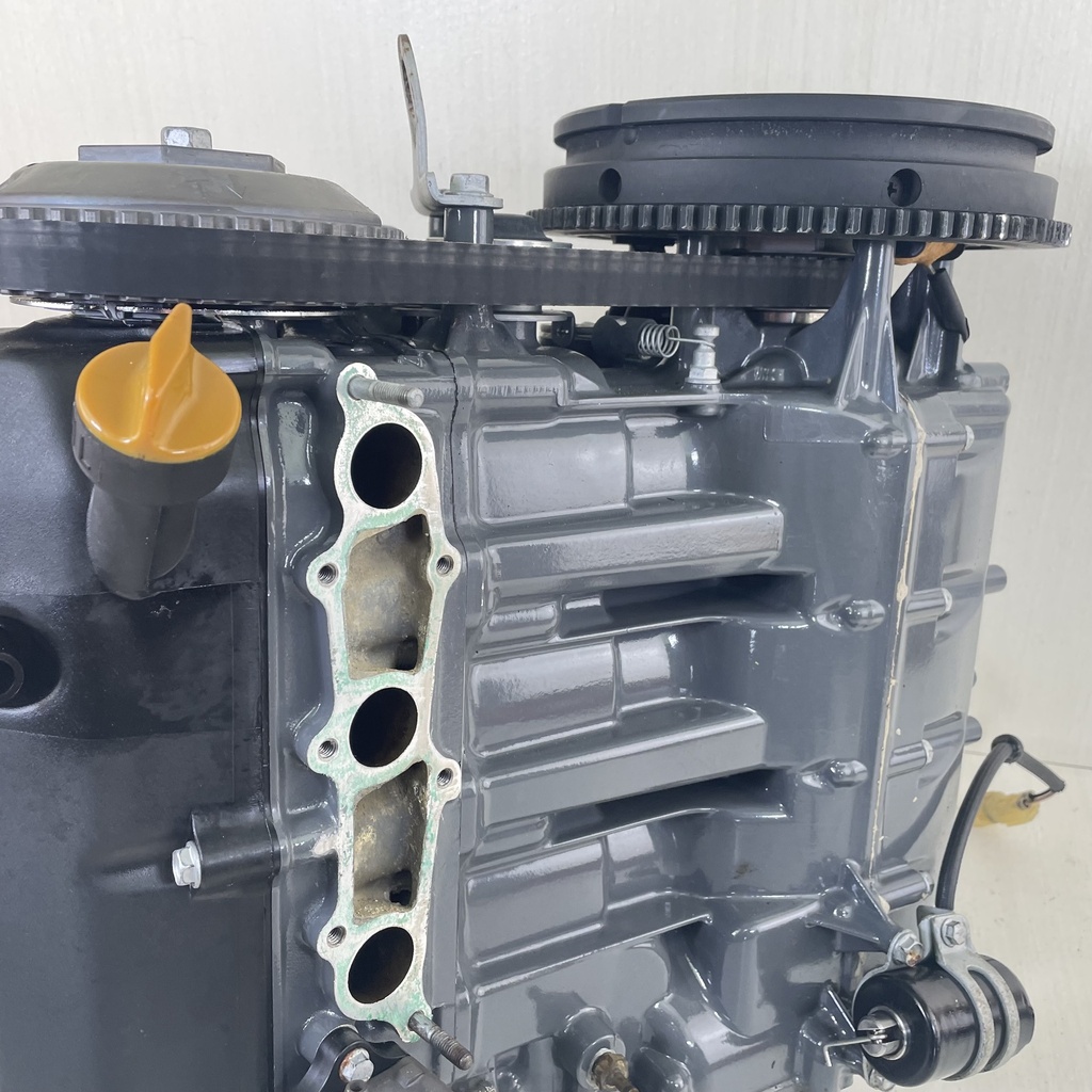 12000-ZV5-010ZA Honda 97-03 4 Stroke Outboard Powerhead Crankcase Complete 40 50 HP