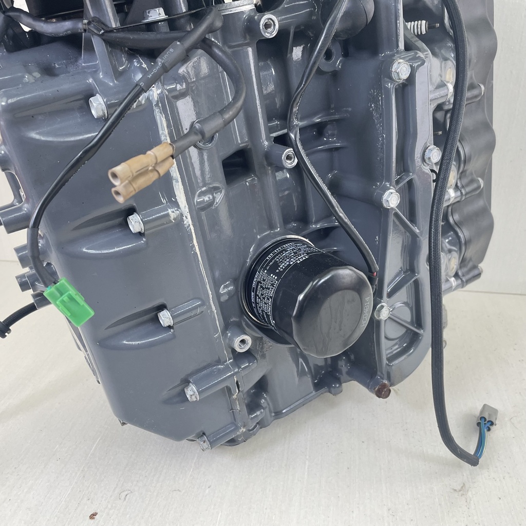 12000-ZV5-010ZA Honda 97-03 4 Stroke Outboard Powerhead Crankcase Complete 40 50 HP