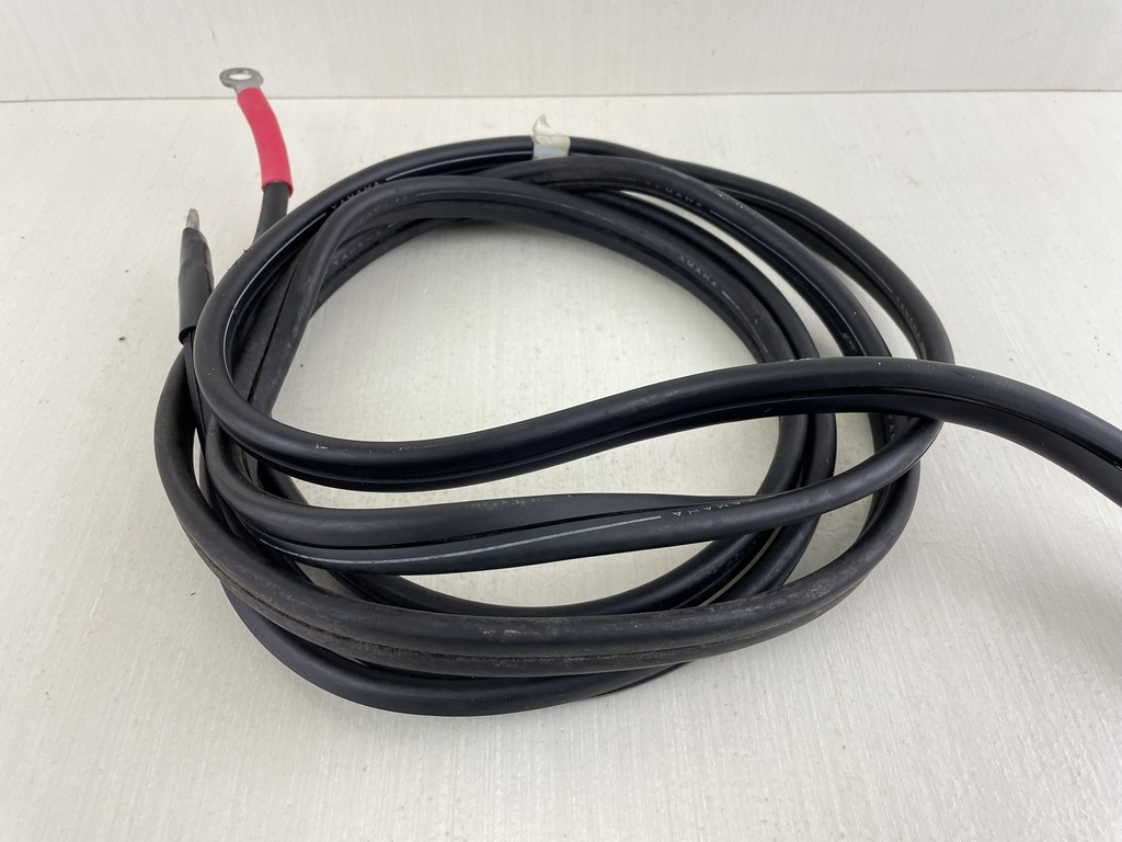 01-2005 Yamaha 30 40 HP 4 Stroke Outboard Starter Battery Cable 67C-82105-J2-00