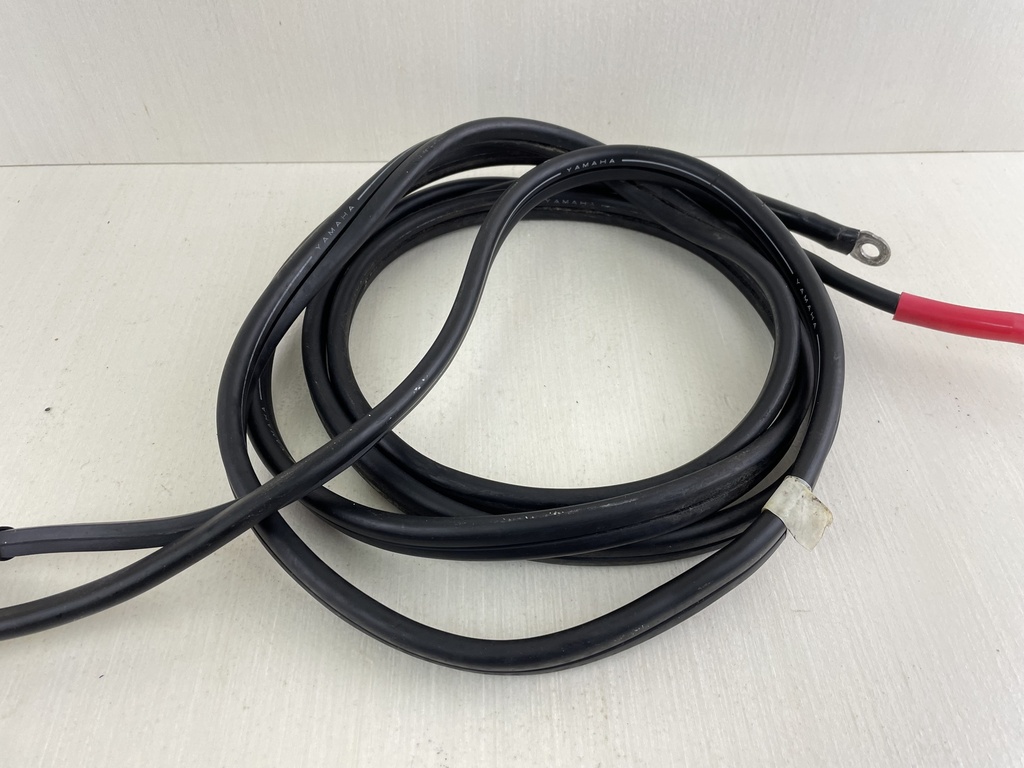 01-2005 Yamaha 30 40 HP 4 Stroke Outboard Starter Battery Cable 67C-82105-J2-00