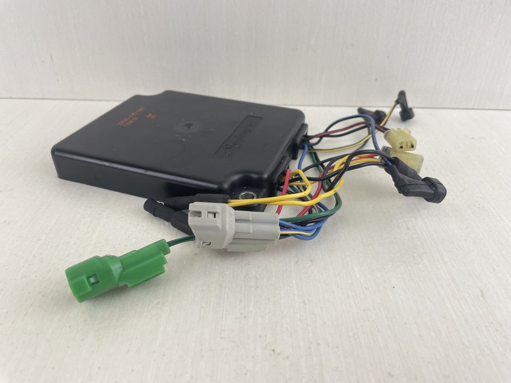 30580-ZV5-681 Honda 98-03 4 Stroke Outboard CDI C.D.I Module Ignition Control 40HP