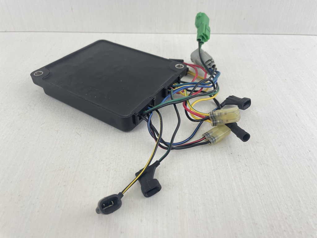 30580-ZV5-681 Honda 98-03 4 Stroke Outboard CDI C.D.I Module Ignition Control 40HP