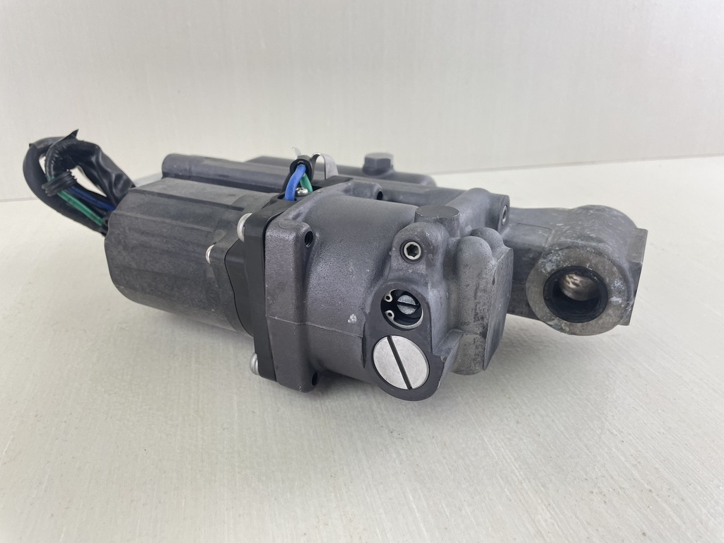 56000-ZV5-823ZA Honda 40 45 50 HP 4 Stroke Outboard Power Trim Tilt Unit 97-03
