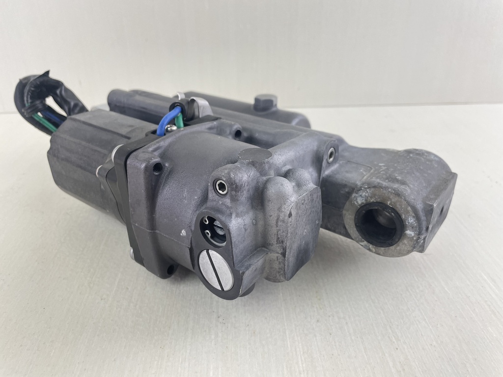 56000-ZV5-823ZA Honda 40 45 50 HP 4 Stroke Outboard Power Trim Tilt Unit 97-03