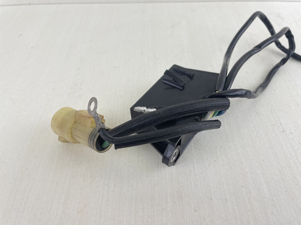 38550-ZV5-823 Honda 40 50 HP 4 Stroke Outboard Trim Tilt Relay Assembly 