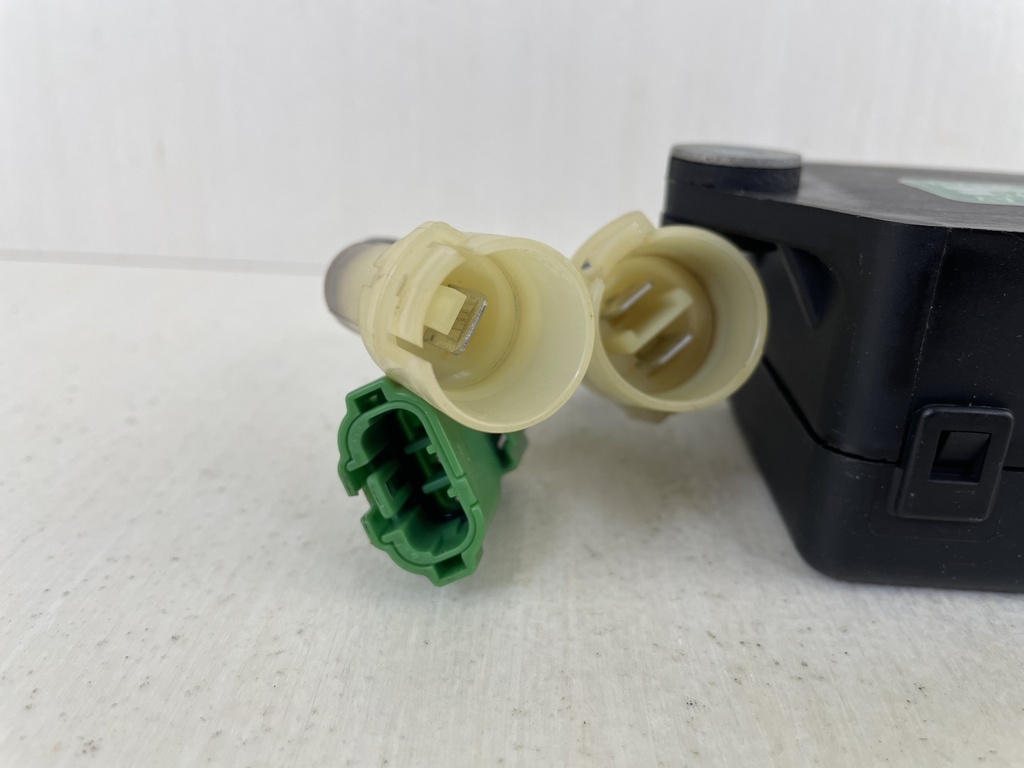 Honda 200 225 HP 4 Stroke Outboard Power Trim Tilt Relay 0523-700-0130