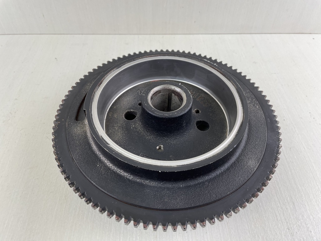 2011 Suzuki 25HP 4 Stroke Outboard Flywheel Rotor Assembly 32102-95J00