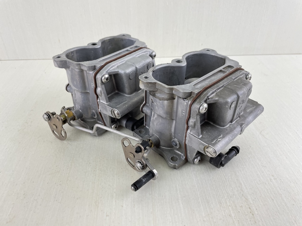 1996 Evinrude Johnson 90HP 2 Stroke Carburetor Assembly Set 0437209 0439727
