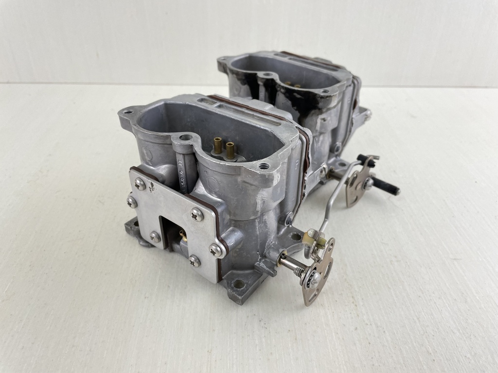 1996 Evinrude Johnson 90HP 2 Stroke Carburetor Assembly Set 0437209 0439727