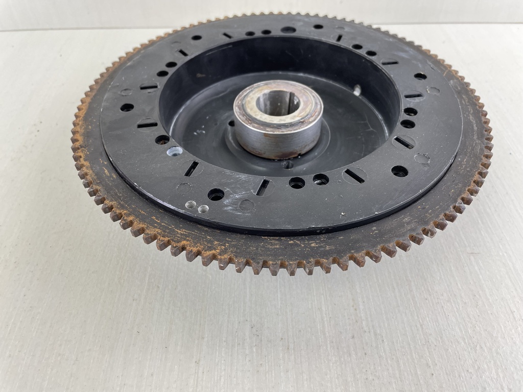 1996 Evinrude Johnson 90HP Outboard 2 Stroke Flywheel Assembly 0583339