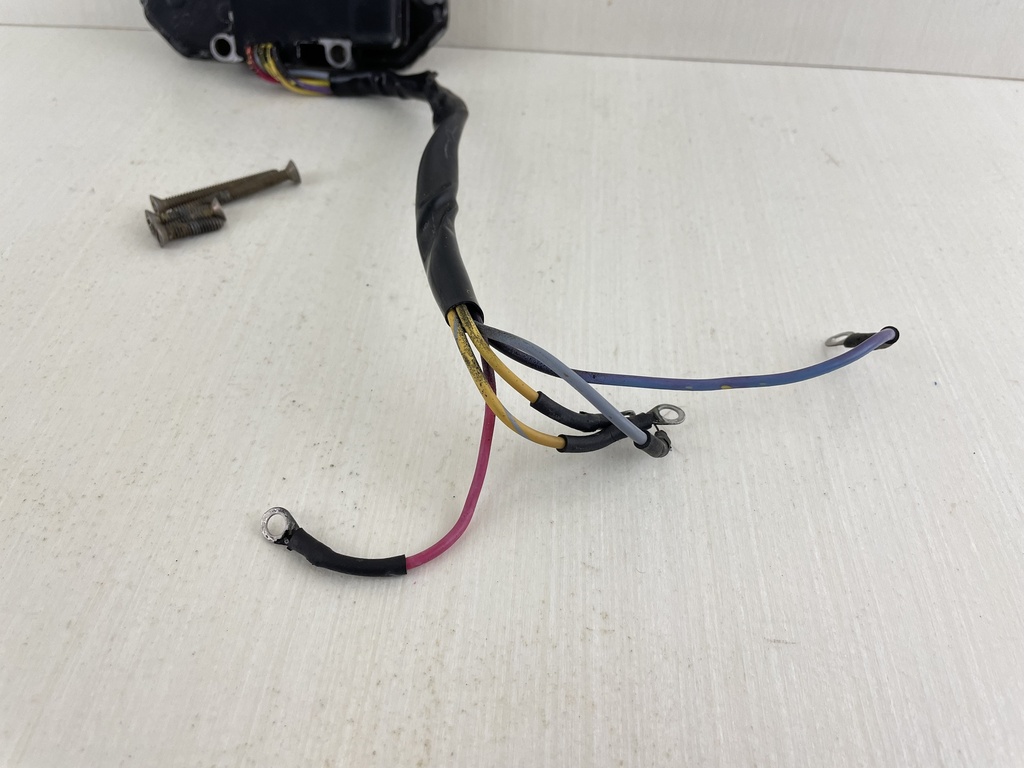 Evinrude Rectifier Regulator Assembly 0585195