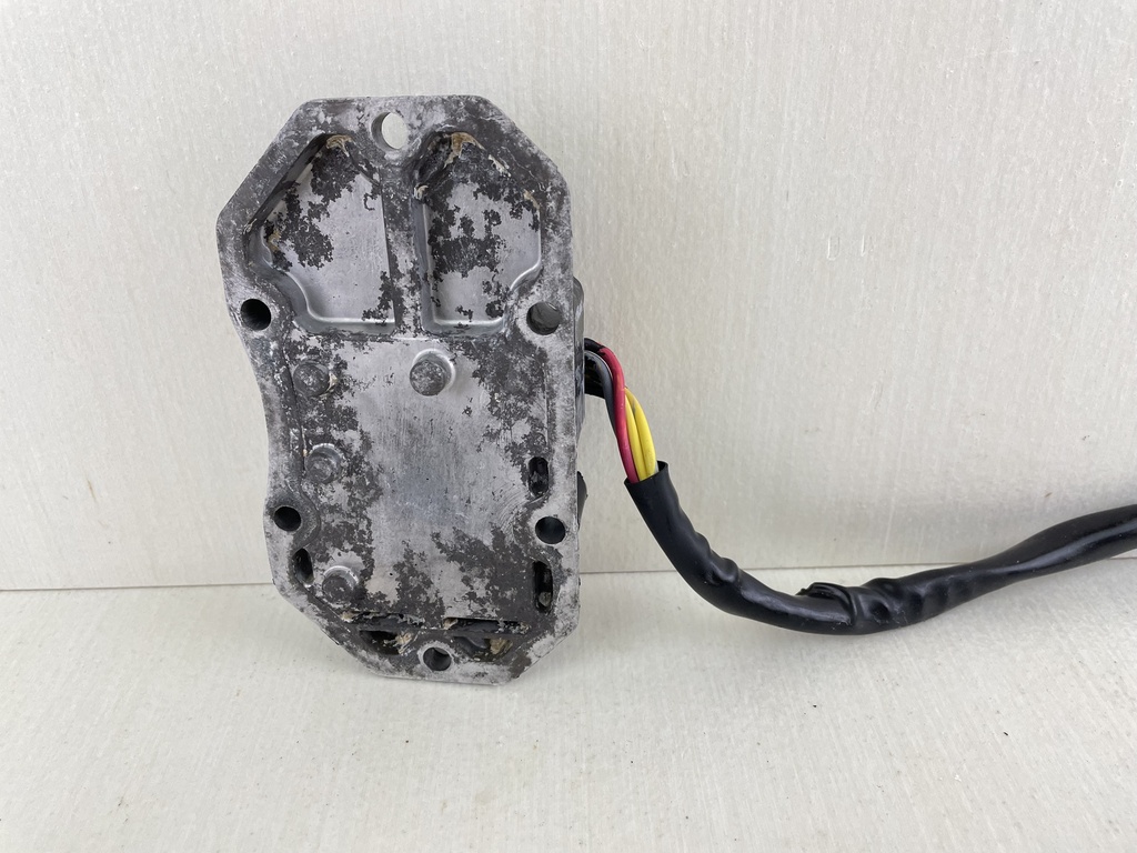 Evinrude Rectifier Regulator Assembly 0585195