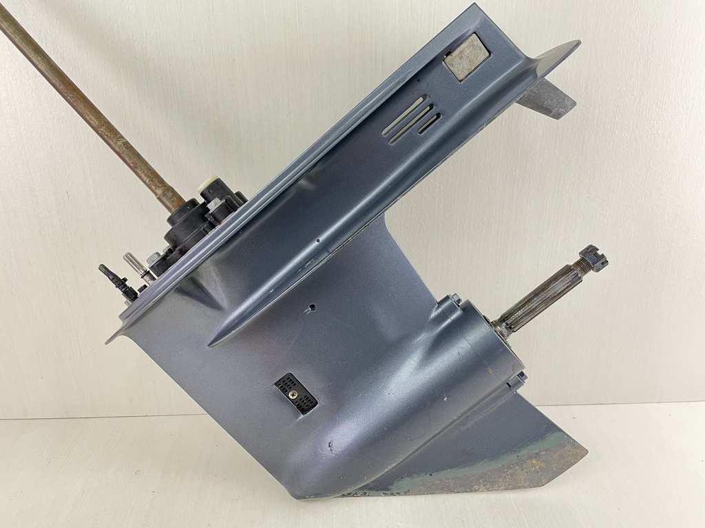 1995 - 2009 Yamaha 50HP 2 Stroke Outboard 20" Long Lower Unit Gear Case
