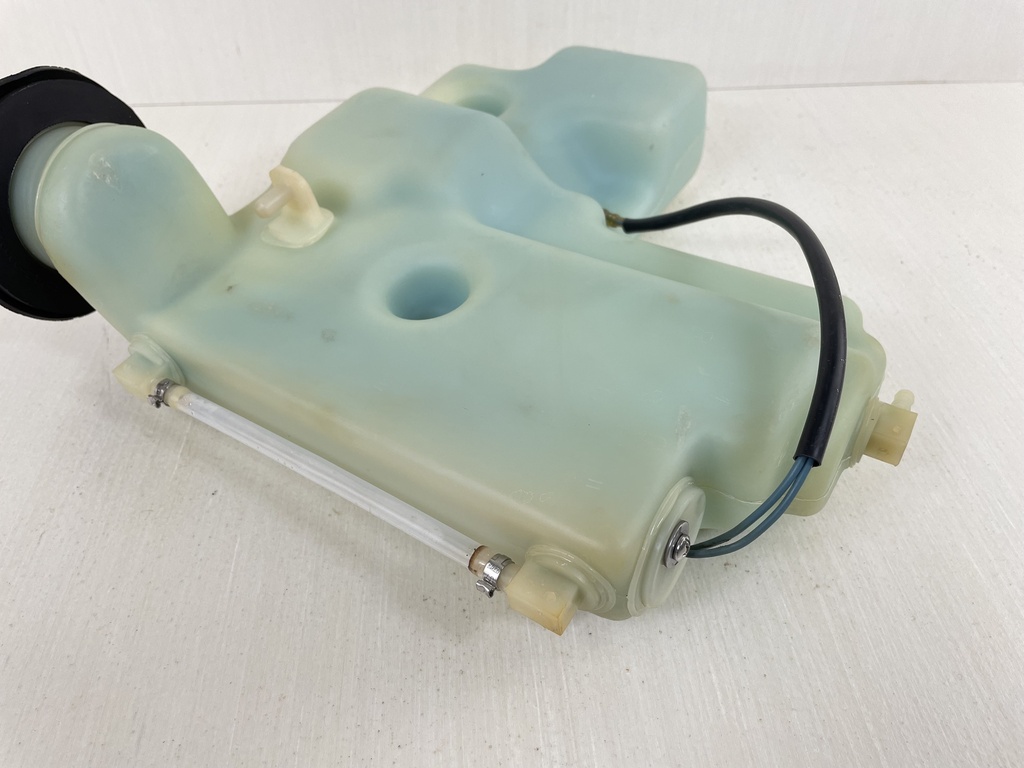 Mercury 50 55 60 HP 2 Stroke Outboard Oil Tank 812718T1