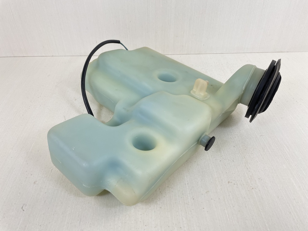 Mercury 50 55 60 HP 2 Stroke Outboard Oil Tank 812718T1