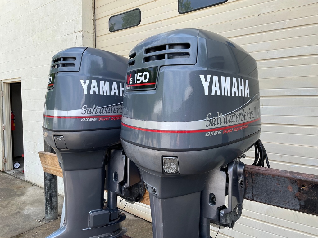 2 Yamaha 150HP 2 Stroke Outboards W/ 25" Shaft OX66 - Twins
