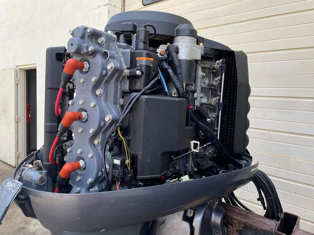 2 Yamaha 150HP 2 Stroke Outboards W/ 25" Shaft OX66 - Twins