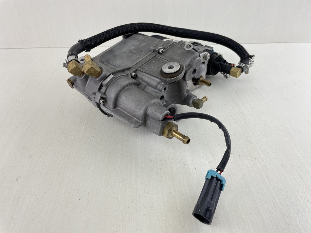 Mercury 135 150 175 200 HP Optimax VST Vapor Separator Tank 859174T06