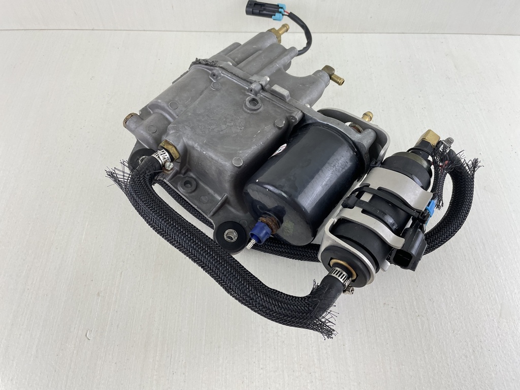 Mercury 135 150 175 200 HP Optimax VST Vapor Separator Tank 859174T06