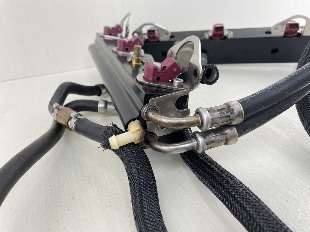 Mercury 150 175 200 HP Optimax Fuel Rail Set With Fuel Injectors 895752T06