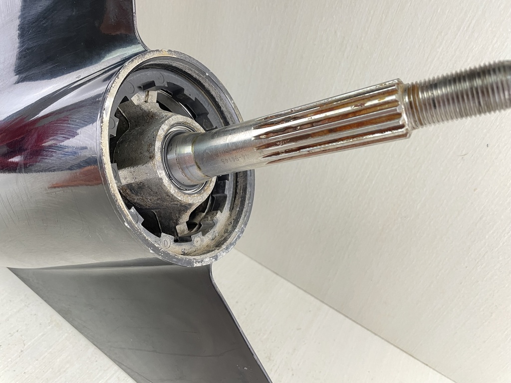 Mercury 135 150 175 HP 2 Stroke EFI DFI 1.87:1 20" L Lower Unit Gear Case 9148T84