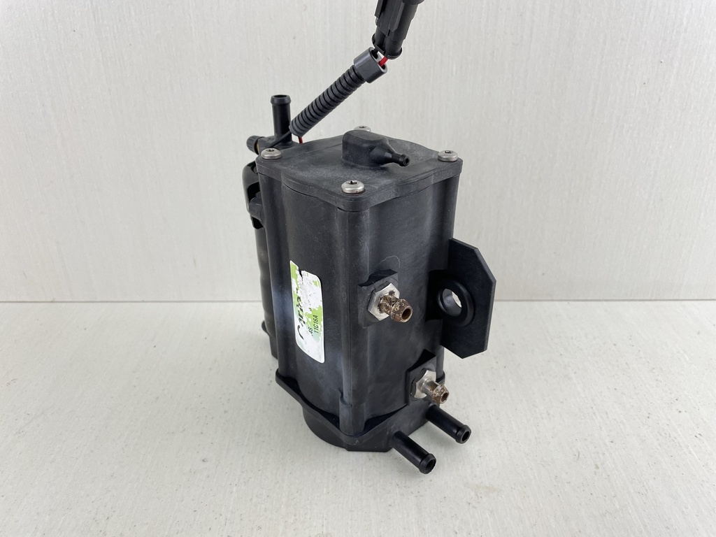 2011 Evinrude 75 90 HP Etec Fuel Pump Vapor Separator VST 5010818