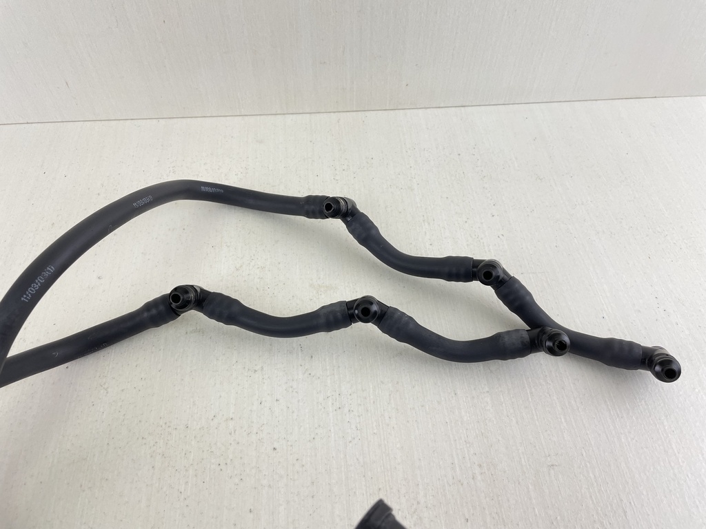 2004-05 Evinrude 75 90 HP 2 Stroke Etec Fuel Supply Return Line 5005348