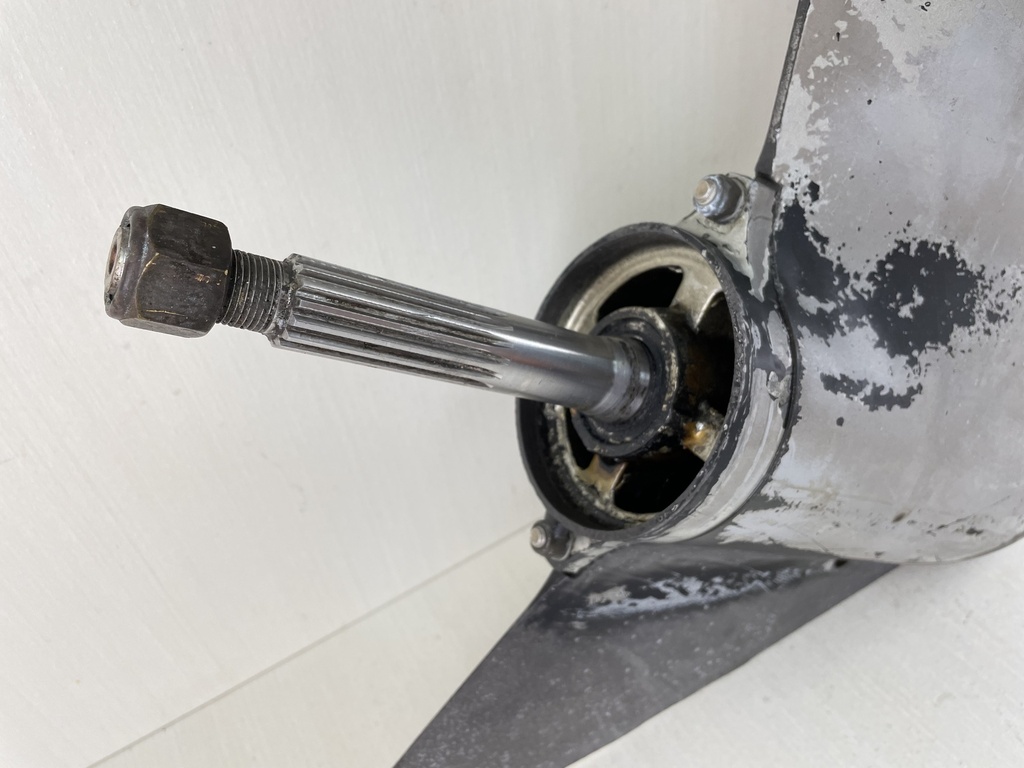 1997 Honda 75 90 HP 4 Stroke Outboard Long Lower Unit Gear Case 41100-ZW1-003ZA