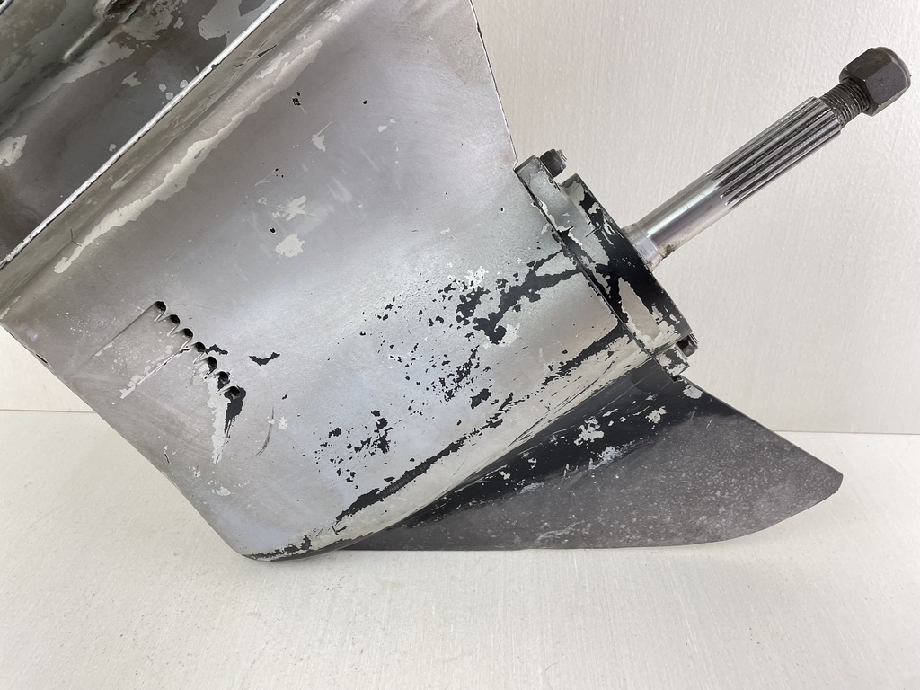 1997 Honda 75 90 HP 4 Stroke Outboard Long Lower Unit Gear Case 41100-ZW1-003ZA