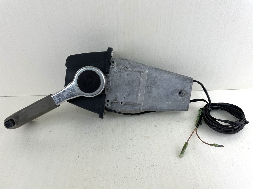 Yamaha Control Box 704 Top Mount Binnacle Single Engine OEM