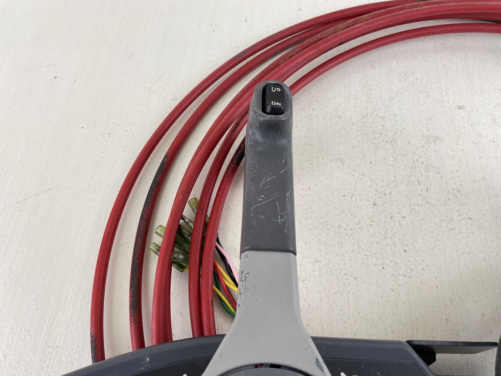 Yamaha 703 Side Mount Control Box With Cables and 10 Pin