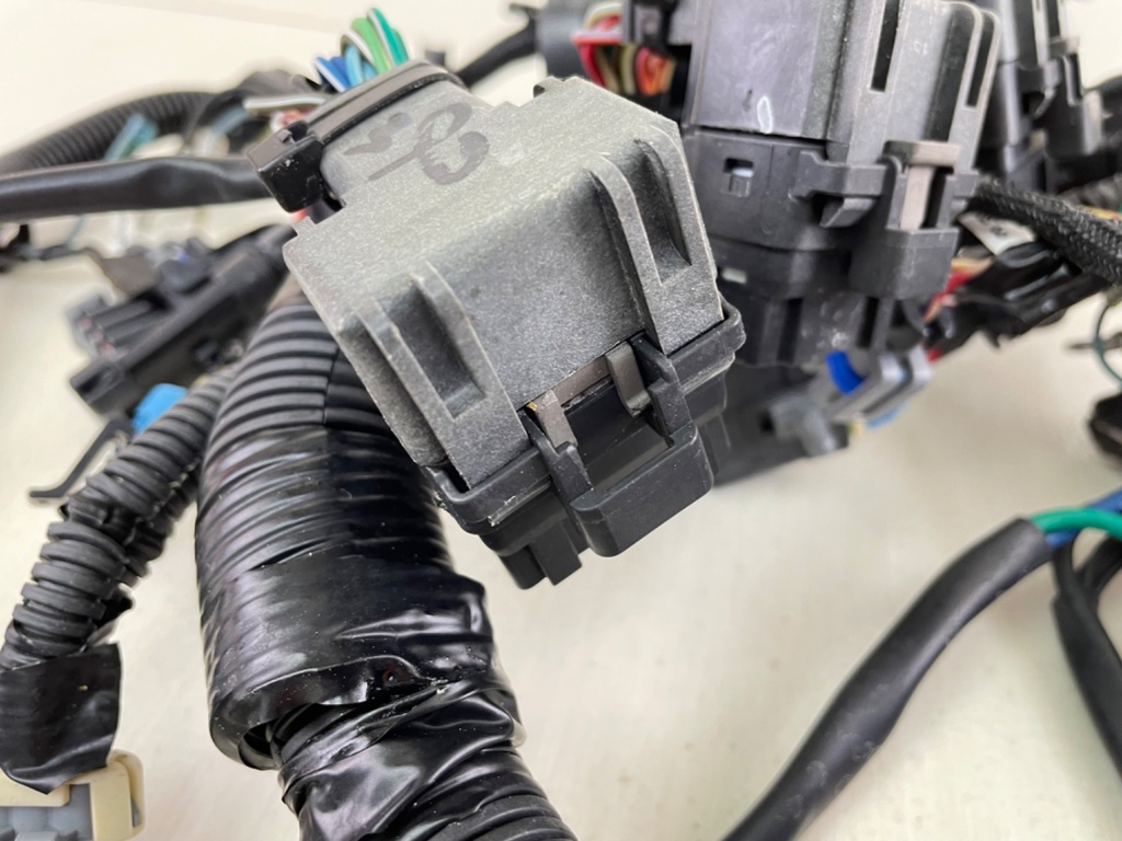 2008 Mercury 150HP Optimax 2 Stroke Engine Wire Harness 892926T03