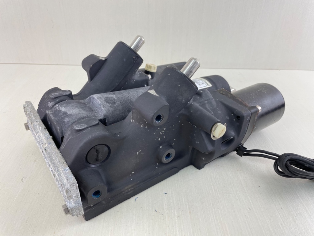 2007 Mercury 150HP Outboard Power Trim Tilt Unit Assembly 8M0168222 222 Hours