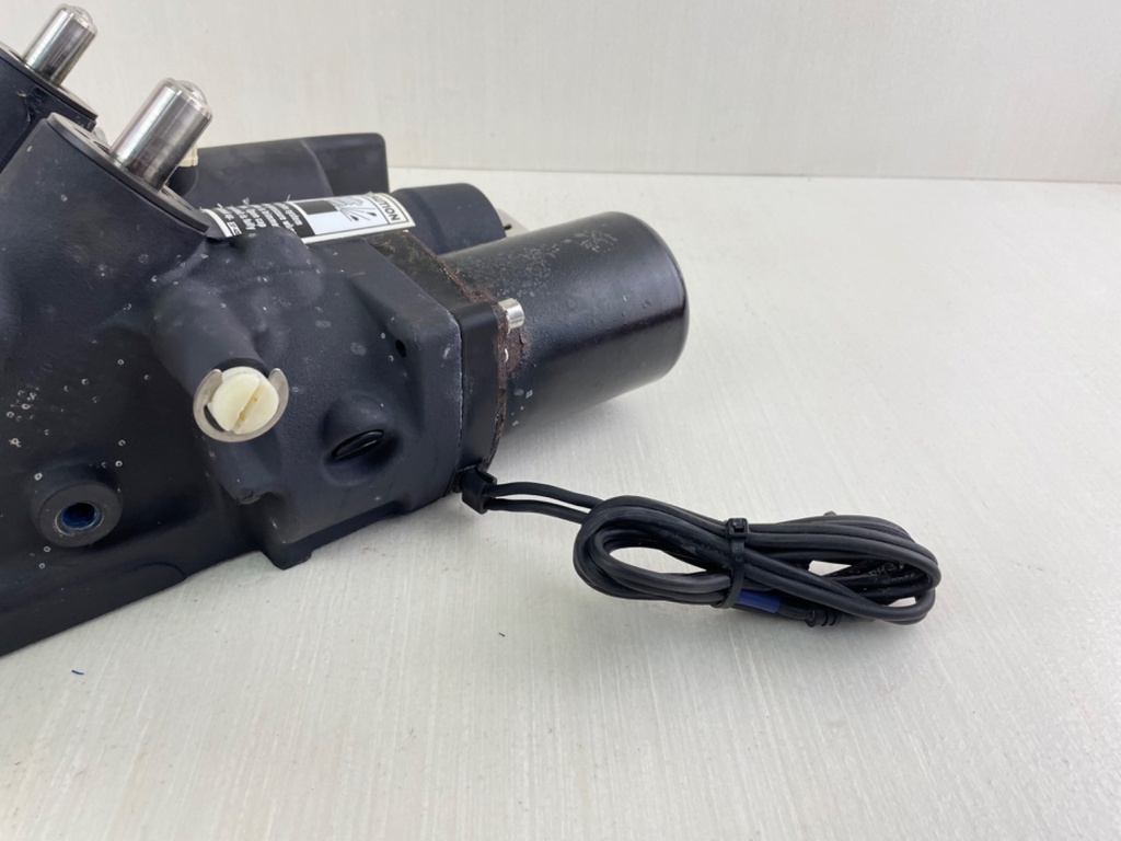 2007 Mercury 150HP Outboard Power Trim Tilt Unit Assembly 8M0168222 222 Hours