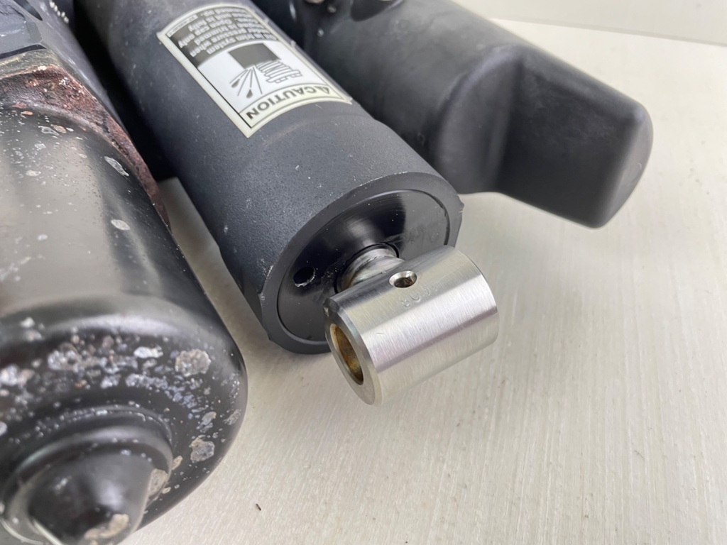 2007 Mercury 150HP Outboard Power Trim Tilt Unit Assembly 8M0168222 222 Hours