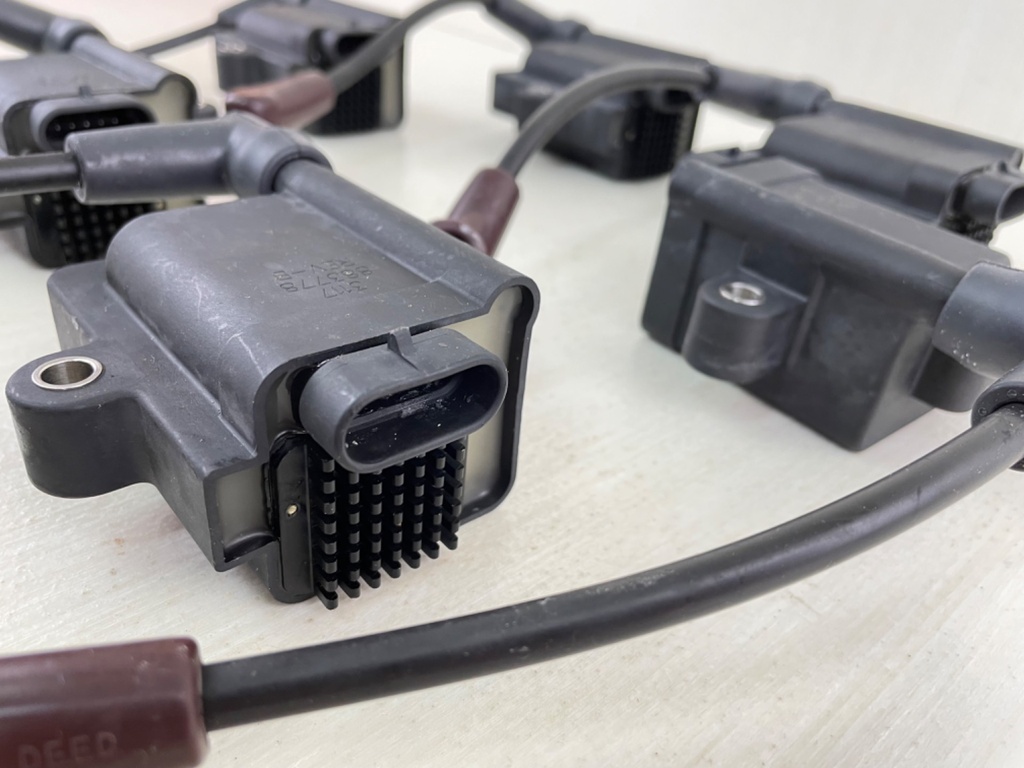 2008 Mercury 150HP Optimax 2 Stroke Outboard Ignition Coil Set 883778A01