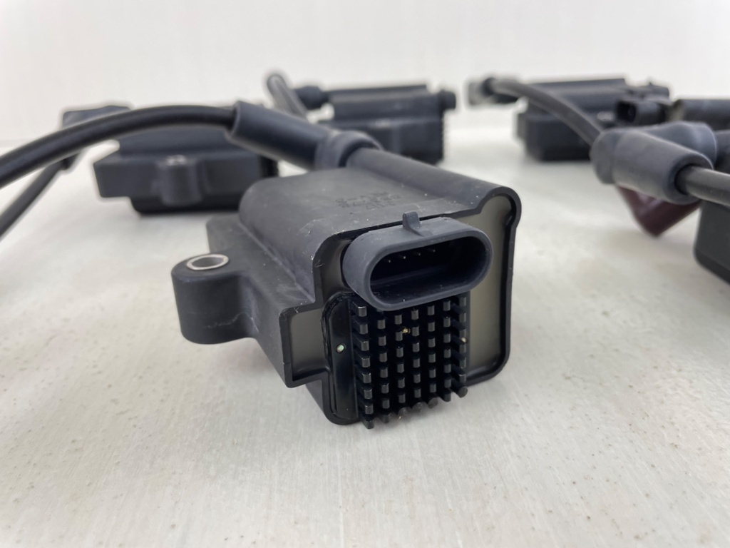 2008 Mercury 150HP Optimax 2 Stroke Outboard Ignition Coil Set 883778A01